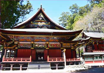 三峰神社社殿