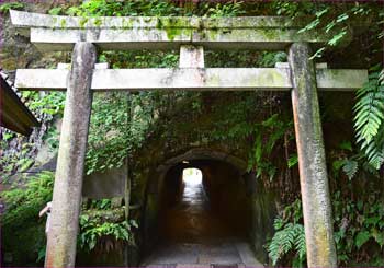 鳥居