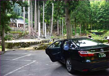 坂本神社へ