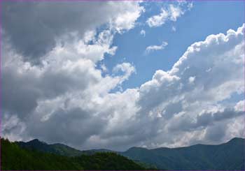 大雲が