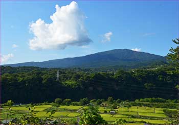 明神岳