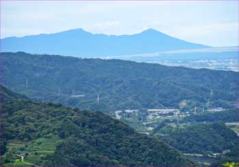 愛鷹山も