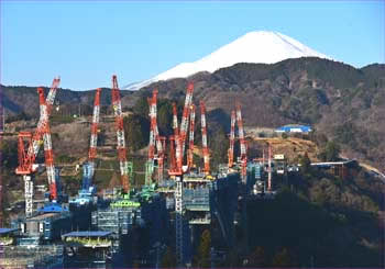 新東名河内川橋