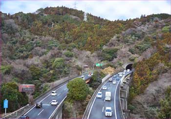 横横道路