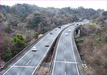 横横道路