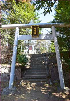 神社の鳥居