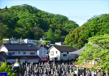 京王高尾駅にて