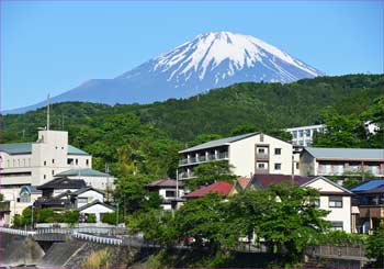 小山の富士