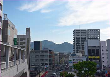 秦野駅から