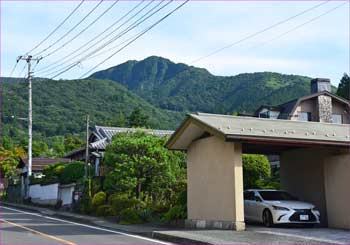 金時山