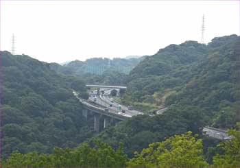 横横道路