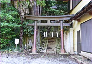 檜原神社