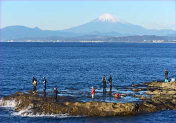 岩屋の釣り場