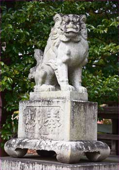 狛犬