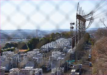 新秦野変電所内