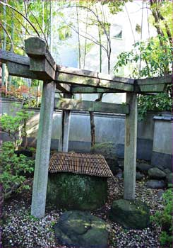 三囲鳥居