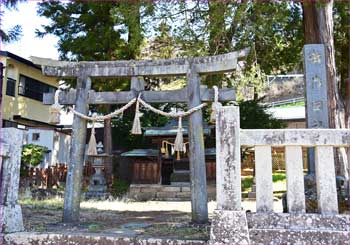 御作田社