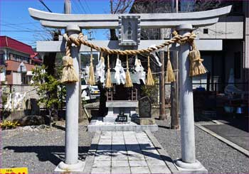 鳥居