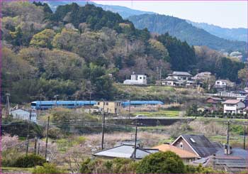 朝霧号が