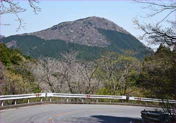 矢倉岳