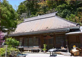 屋敷