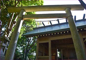 鳥居