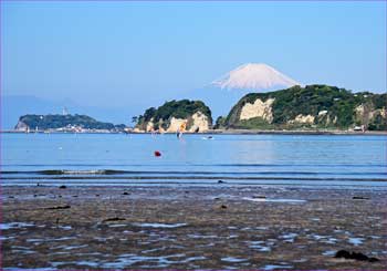 材木座海岸