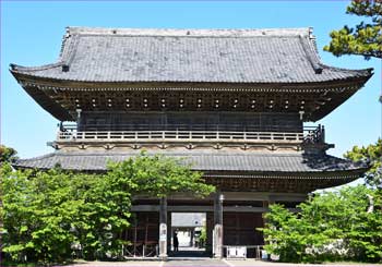 光明寺山門