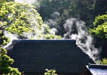朝靄