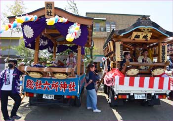 囃子屋台