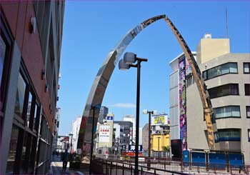 デッキ道路へ