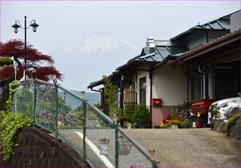 湯触の家