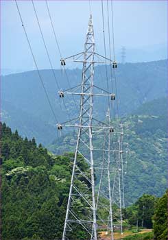 送電鉄塔群