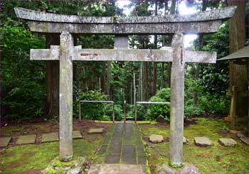 熊野神社鳥居