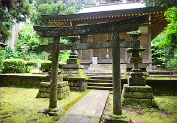 熊野神社拝殿
