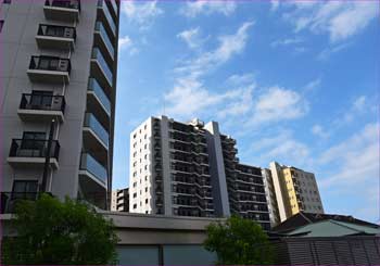 マンションラッシュ