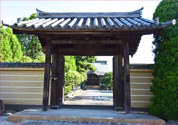 南門