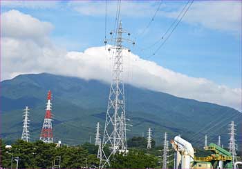 送電鉄塔