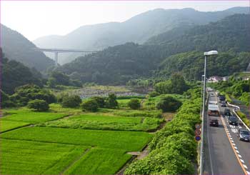 谷峨にて