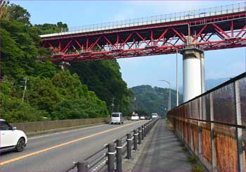 246号線を