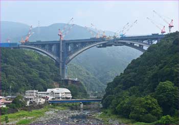 新東名橋工事