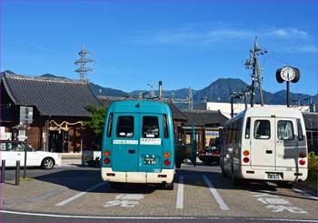 駅前