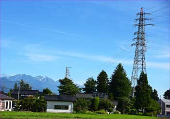 送電鉄塔