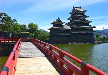 埋橋と城
