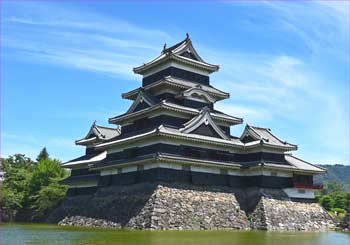 松本城