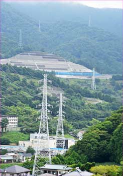 送電鉄塔