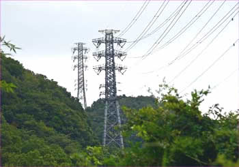 東秦野線送電鉄塔
