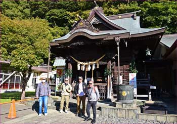 八幡神社で