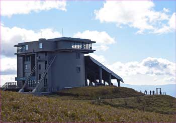 ロープウェイ駅