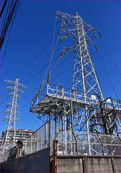 城変電所鉄塔